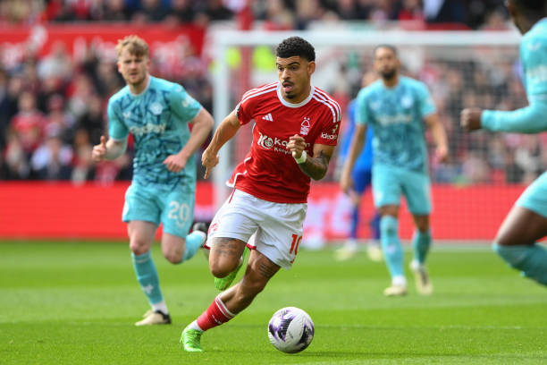 式让对手难 式让对手难